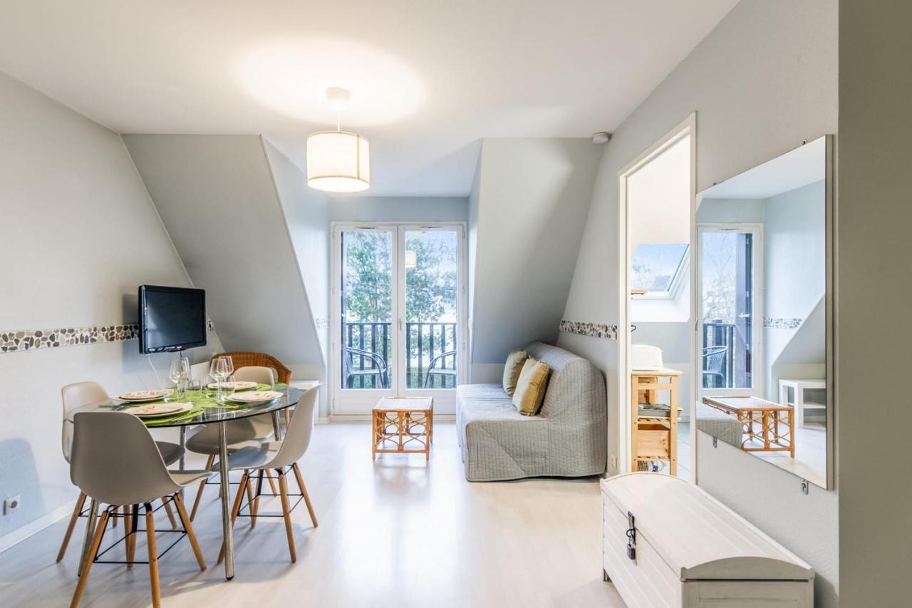 Appartement Cassulo - Welkeys Cabourg Exterior photo